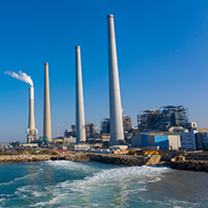 Research Project: Development of Novel Technology for Water Desalination: Low Energy Consumption and High Compatibility with Clean Energy
